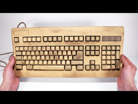 I Restored This Yellowed Keyboard for My Home Office – Retro Tech Restoration